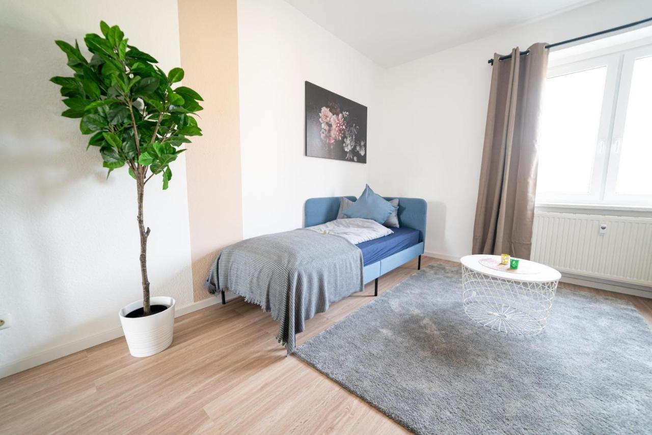 Fullhouse - Zwickau - R85 Apartments - Parking - 3 Beds - Nespresso ภายนอก รูปภาพ